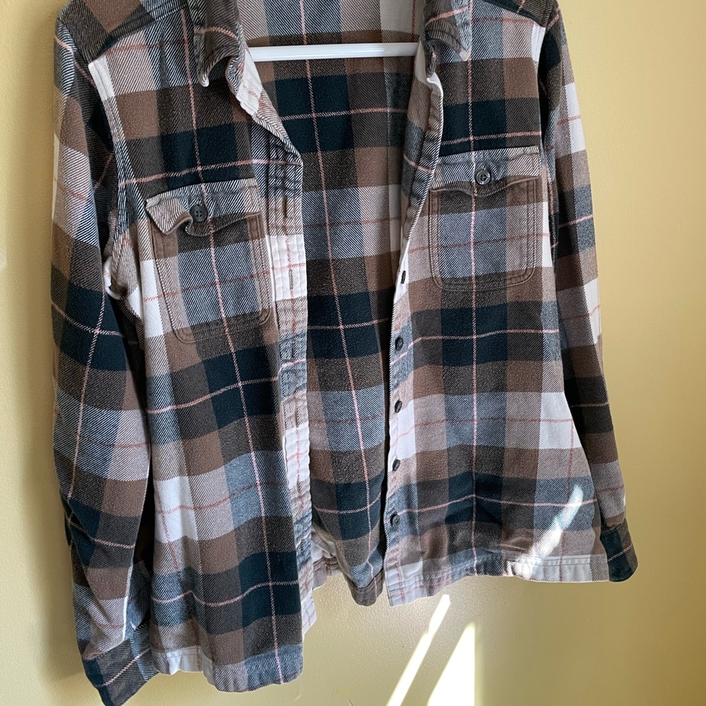 Patagonia flannel button up
